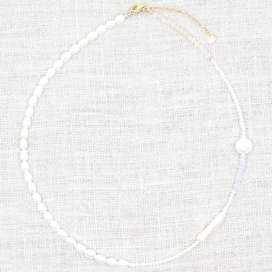 Nova Pearls necklace