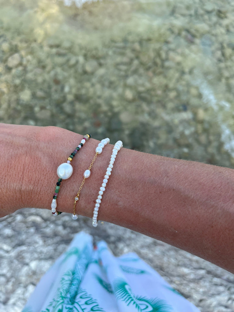 PEARLS AND SPARKLE