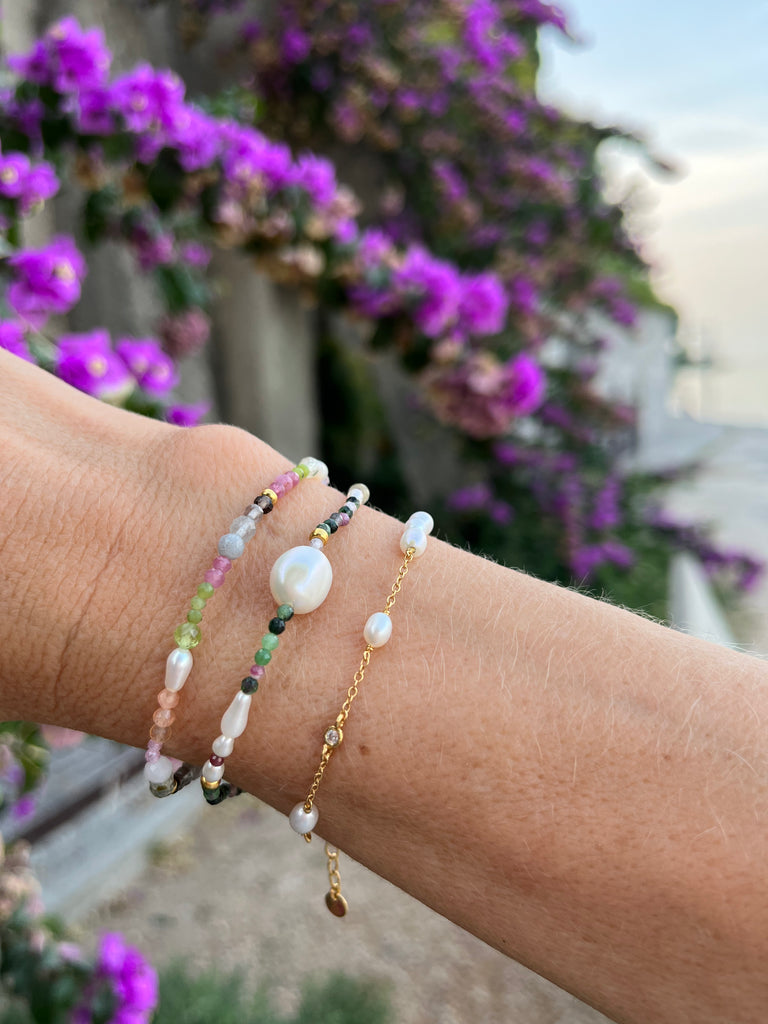 PEARLS AND SPARKLE